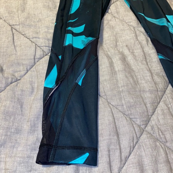 Lululemon Leggings - Picture 13 of 15